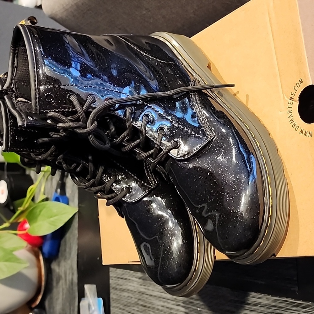 Black 1460 Glittery Y Dr Martins